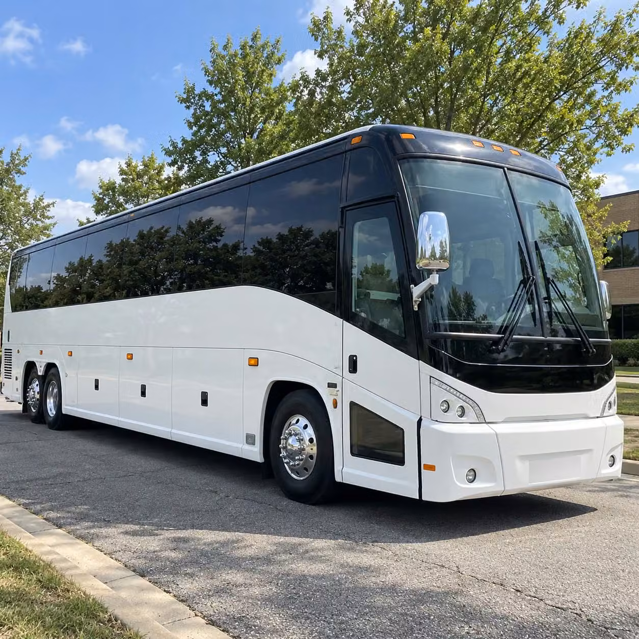 construction site shuttles and industrial transportation in north port