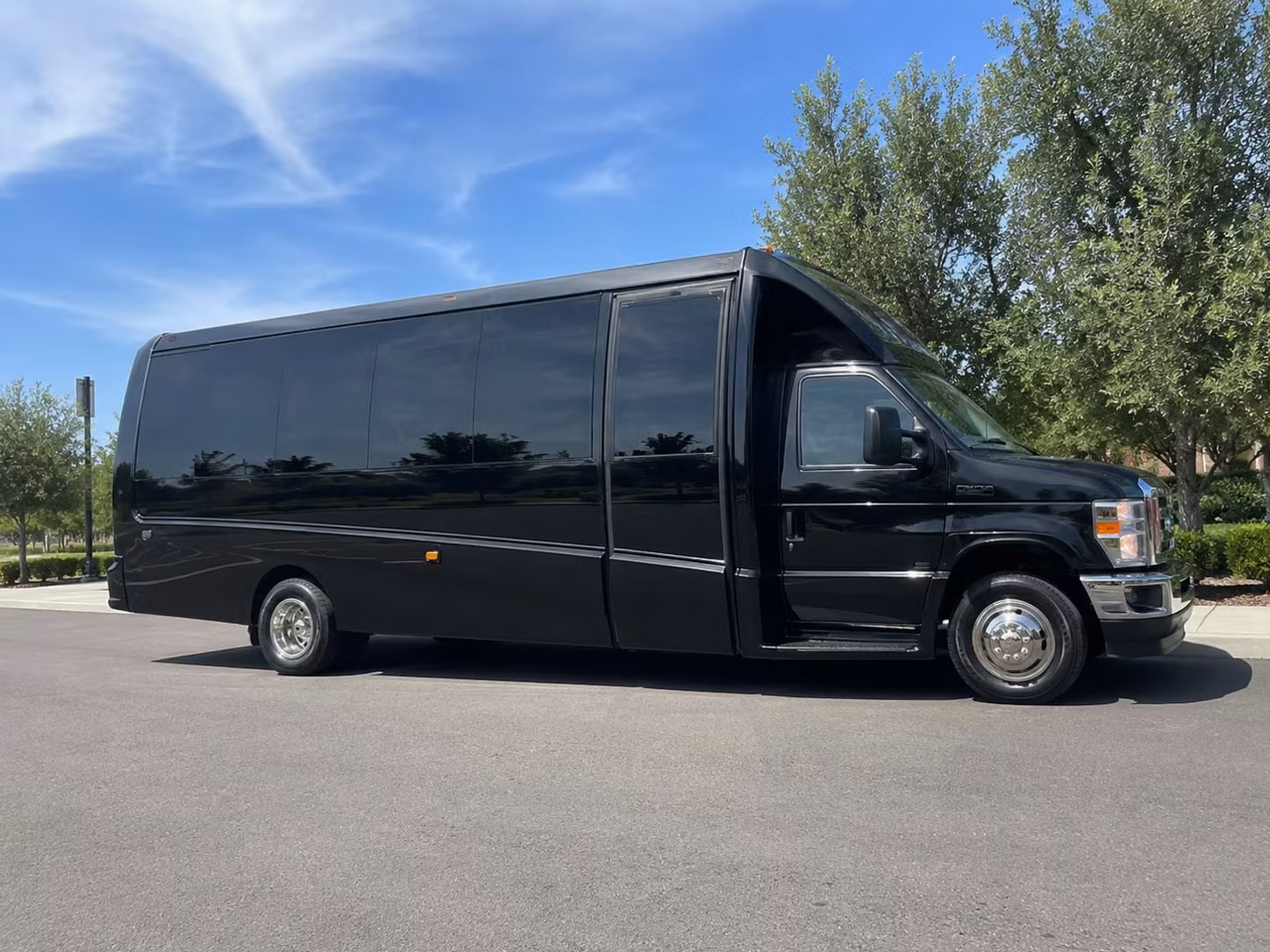 minibus rentals for north port bridal party transportation