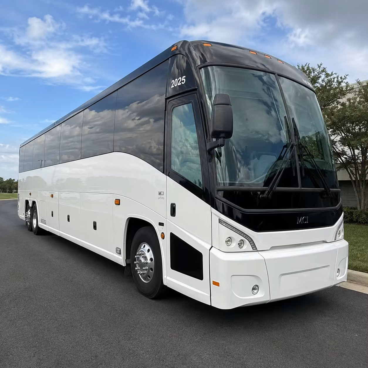 multi day bus rentals for north port groups traveling the gulf coast and beyond